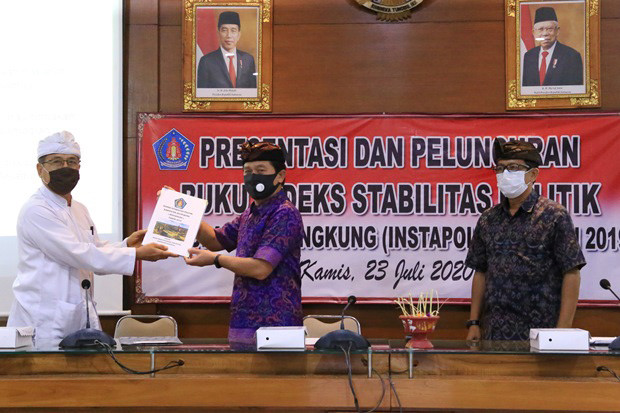 Pemkab Klungkung Meluncurkan...