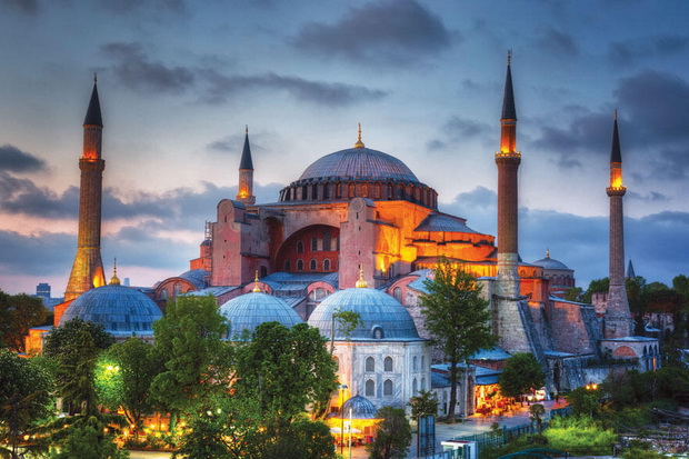 Hagia Sophia Gelar Salat...
