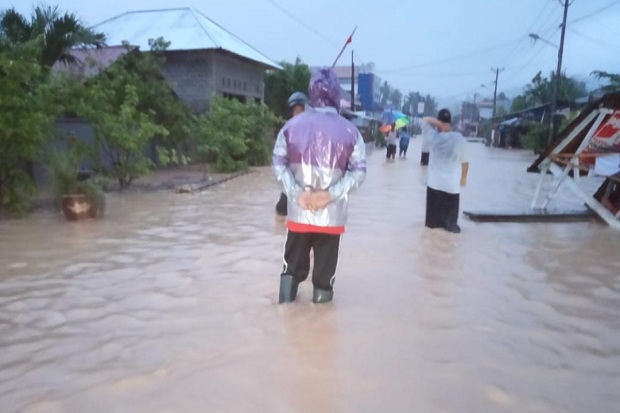 Sejak Kamis Malam Banjir...