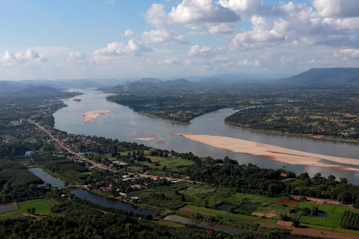 Sungai Mekong Ajang...