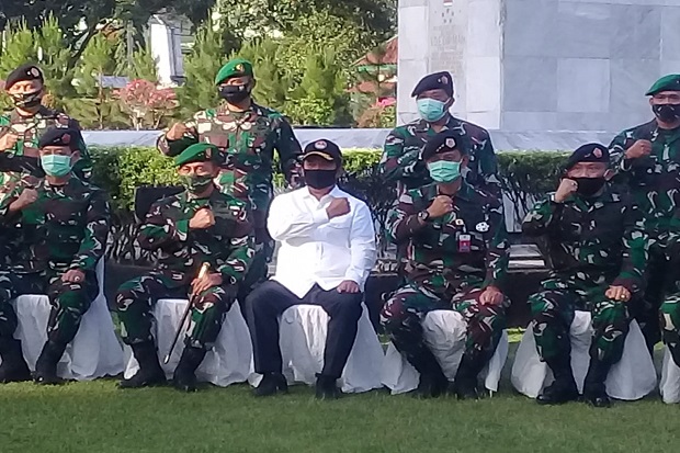 242 Kadet Unhan Digembleng...