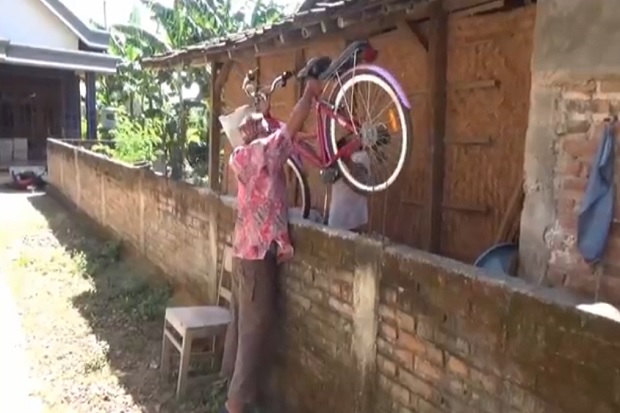 4 Tahun Rumah Ini Tak...