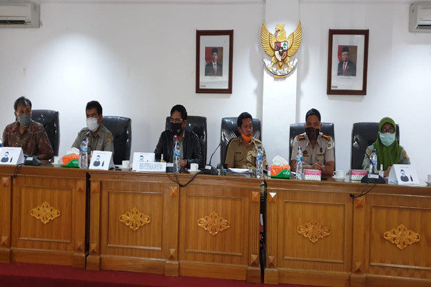 Kementan Berhasil Turunkan...