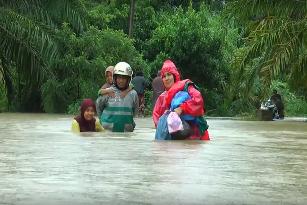 Bencana Banjir Terjang...