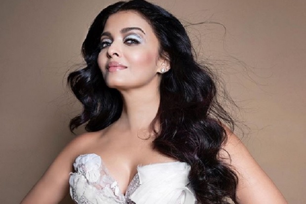Aishwarya Rai dan Putrinya...
