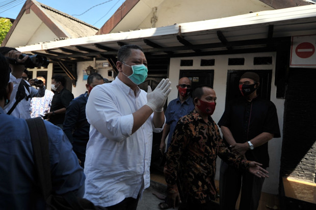 Warga Keluhkan Lambannya...