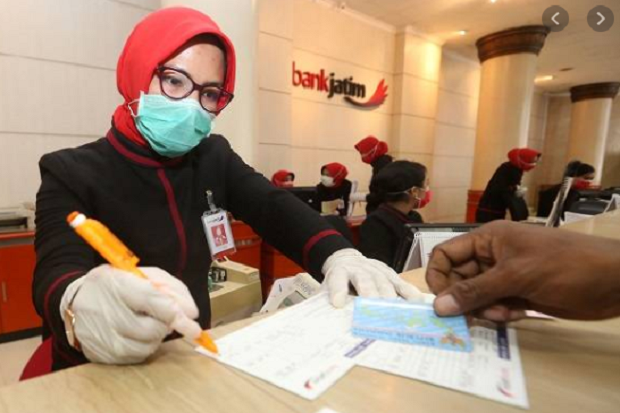 Pulihkan Ekonomi, Bank...