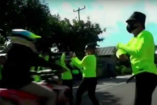 Viral! Pemotor di Pinrang...
