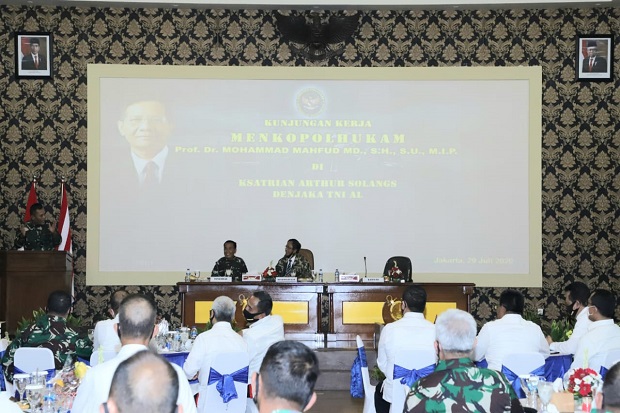 Peran TNI dalam Pemberantasan...