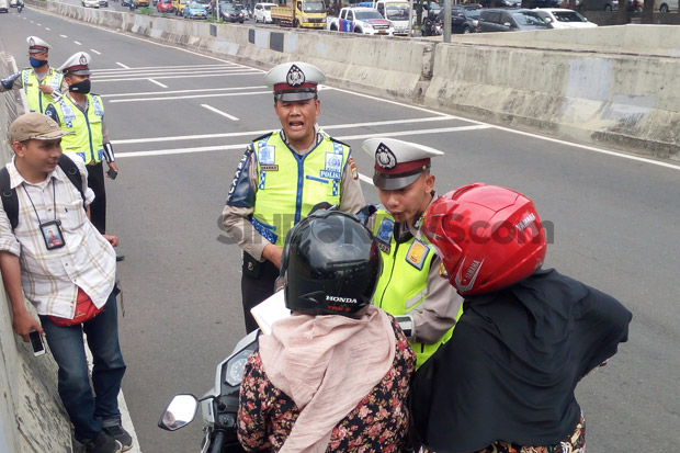 Banyak Pelanggaran Lalu...