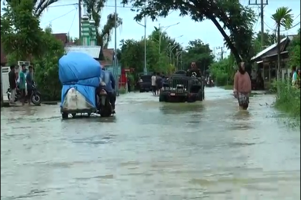 Banjir Bandang Masih...