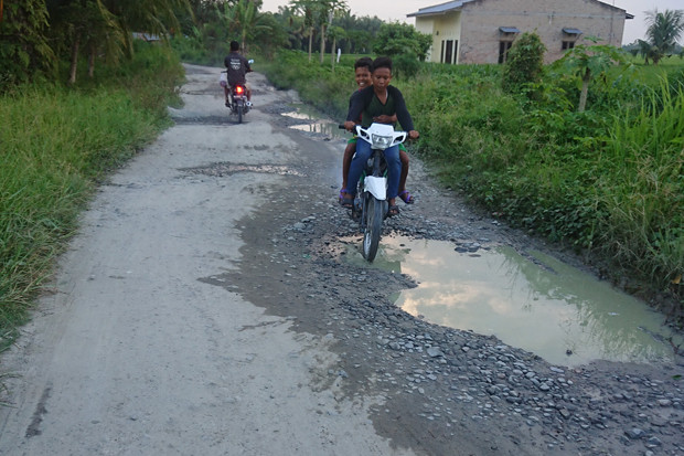 Pak Bupati Sergai! Jalan...