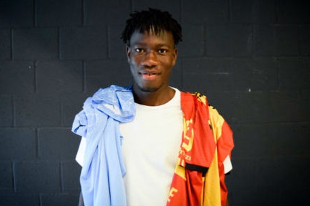 Man City Resmi Rekrut...