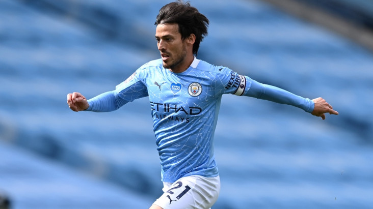 Lazio Sanggah Akan Rekrut...