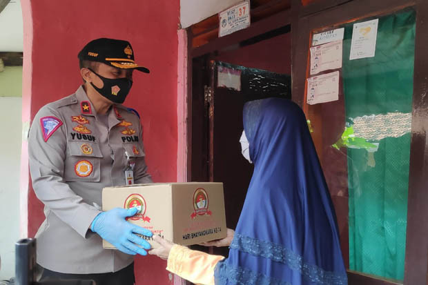 Bantu Keluarga Purnawirawan...