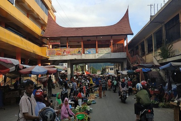Pasar Raya Kota Padang...