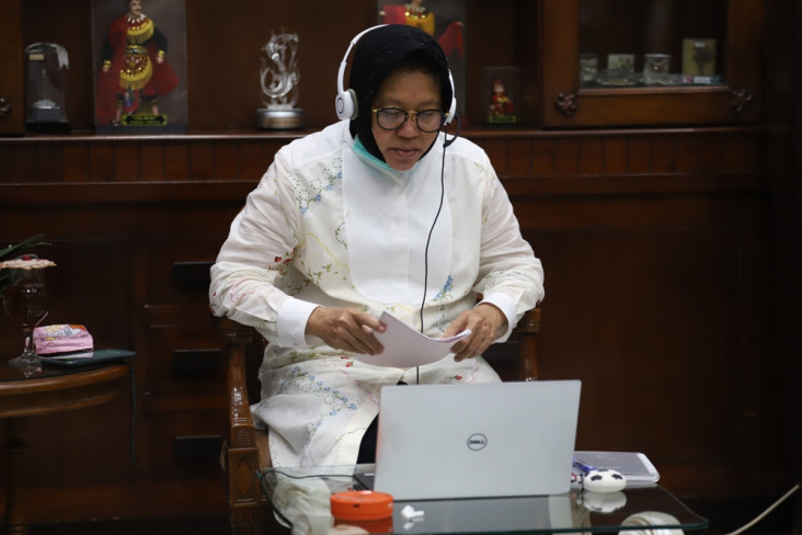 Lewat Bu Mantik, Cara...