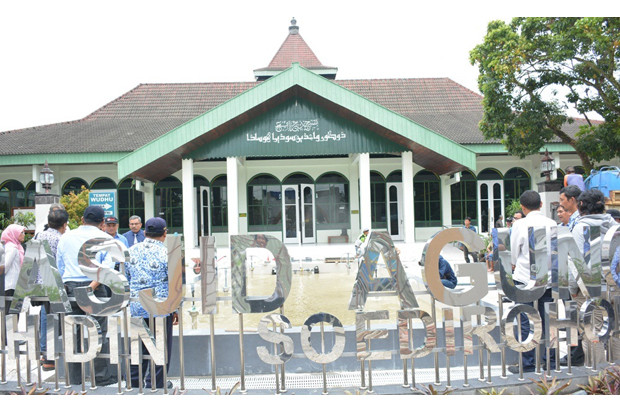 Salat Idul Adha di Masjid...