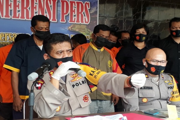 3 Tahun Menduda, Nelayan...