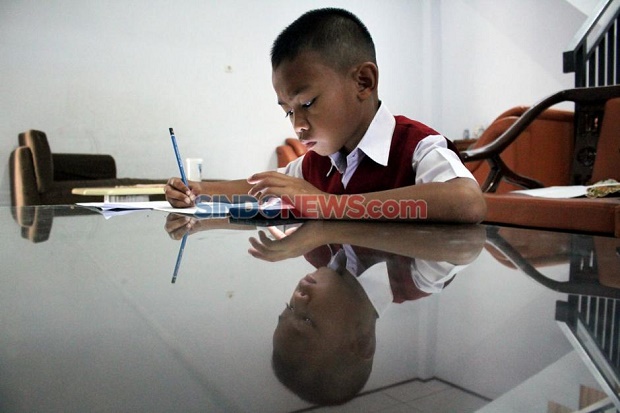 Evaluasi dan Kolaborasi...