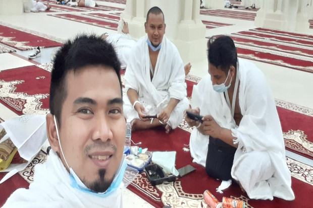 Enaknya Haji di Tengah...
