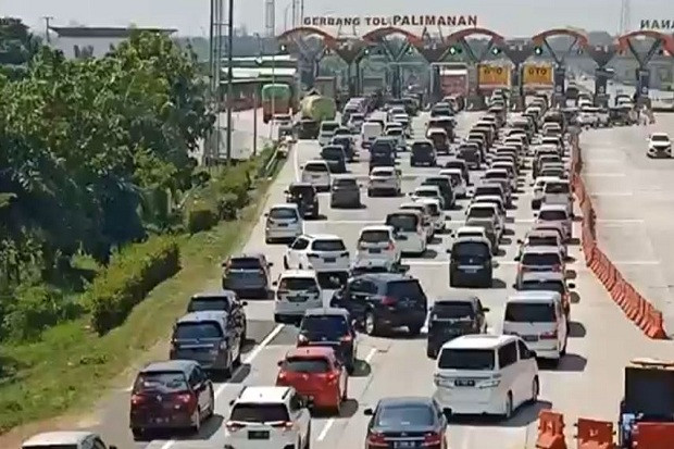 Idul Adha, Antrean Kendaraan...