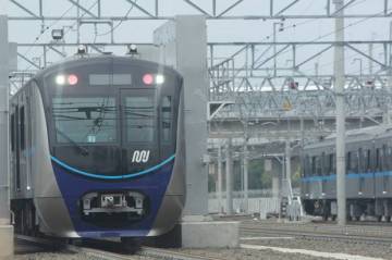 Layanan MRT Diperpanjang...