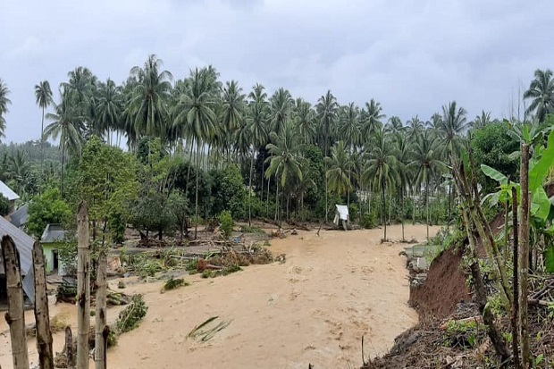 Banjir Bolsel, Rumah...