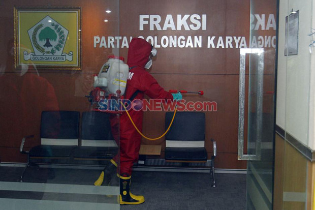 Penutupan Kantor DPRD...