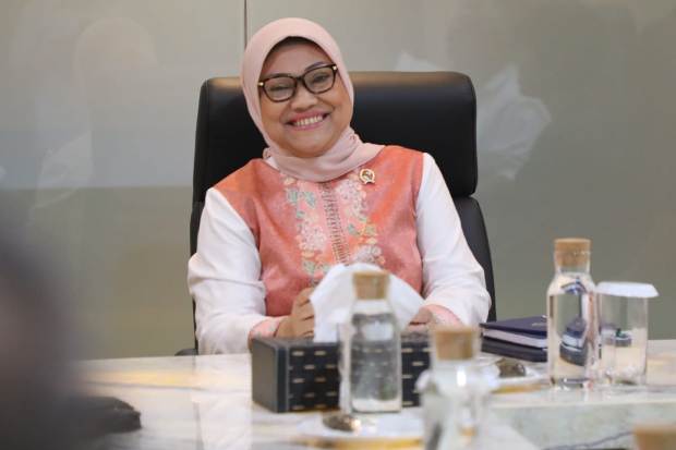 Era Digital, Perempuan...