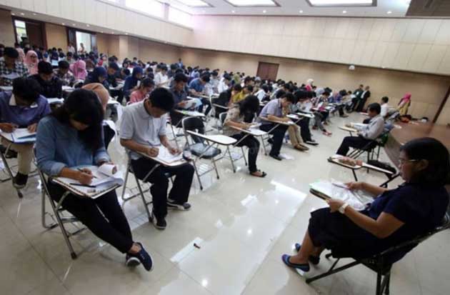 419.605 Mahasiswa Terdampak...