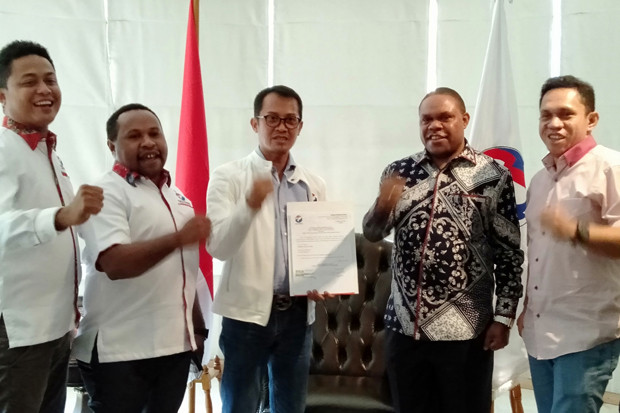 Pilkada Manokwari, Hermus-Edy...