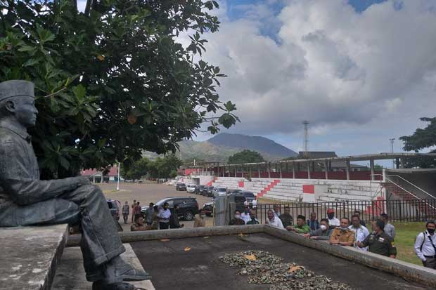 Di Ende, Wajah Bung...