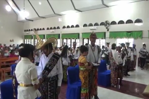 Normal Baru, Gereja...