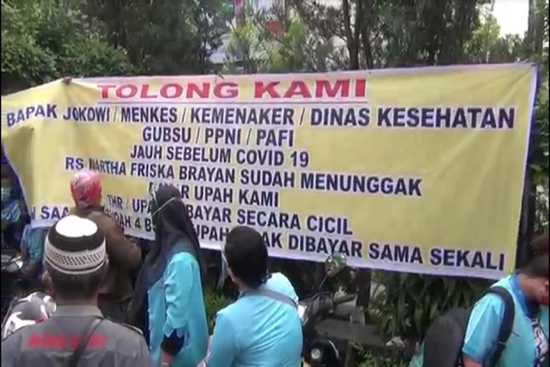 Miris, 100 Tenaga Kesehatan...