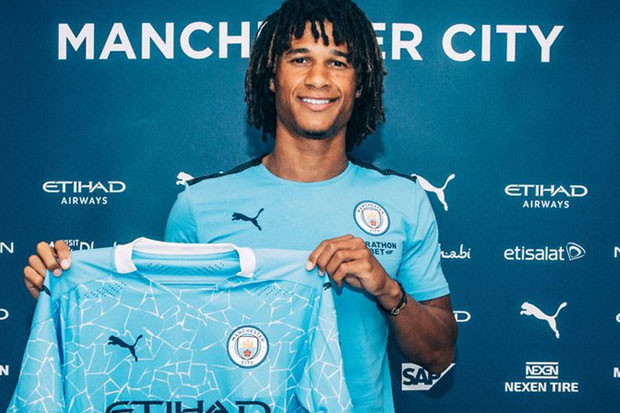 Man City Masih Cari...