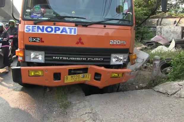 Diduga Serangan Jantung,...