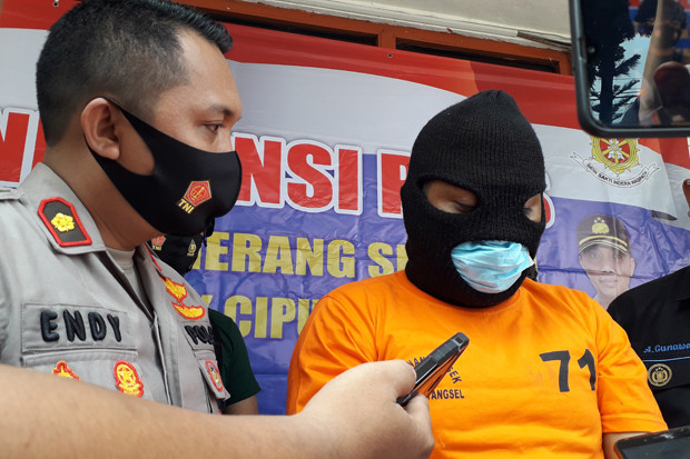 Cinta Dipermainkan,...