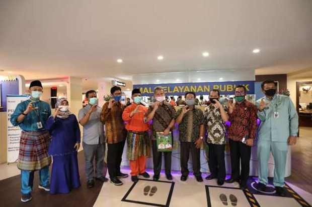 Belajar Kelola Layanan...