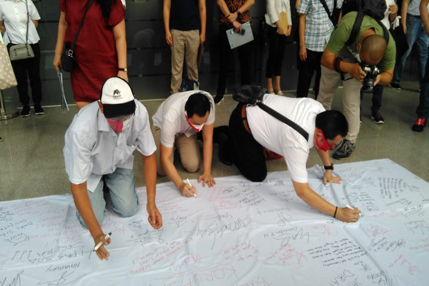 Kirim Surat ke Presiden,...