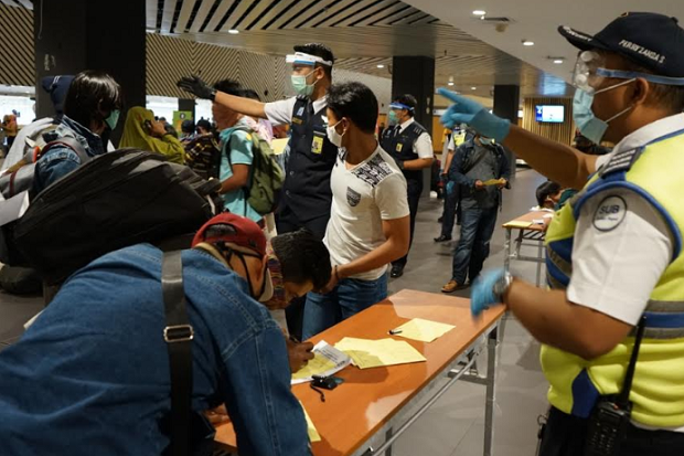Bandara Juanda Perketat...