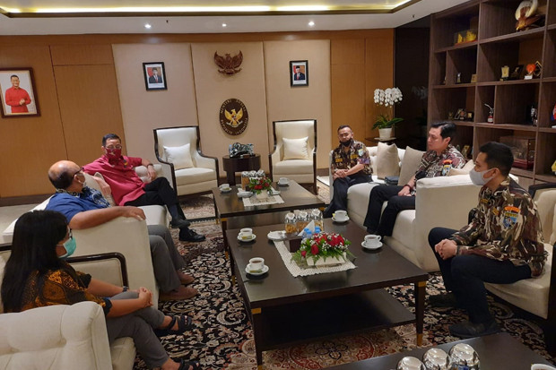 Tangani Dampak Covid-19,...