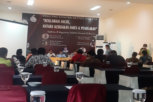 Debat Sengit Aktivis...