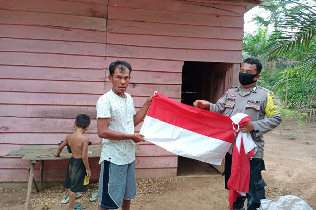 Mantab, Polisi Bagikan...
