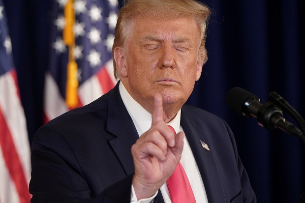 Trump: Rusia dan China...
