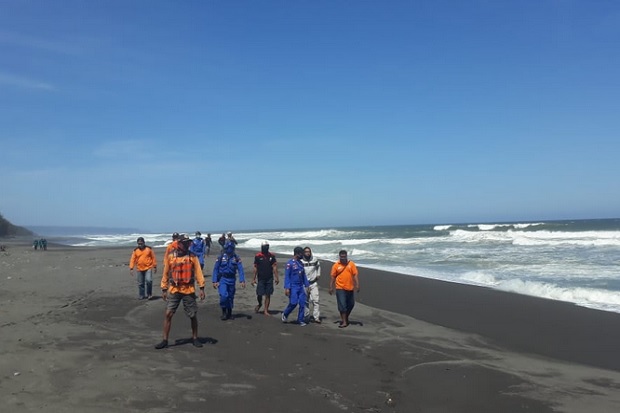 Balita Korban Terseret...