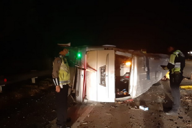 Kecelakaan Maut di Tol...