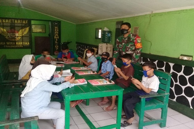 Dukung Pendidikan, Pangdam...