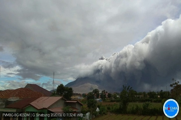 Gunung Sinabung Kembali...