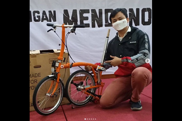 Bertanda Tangan JK dan...